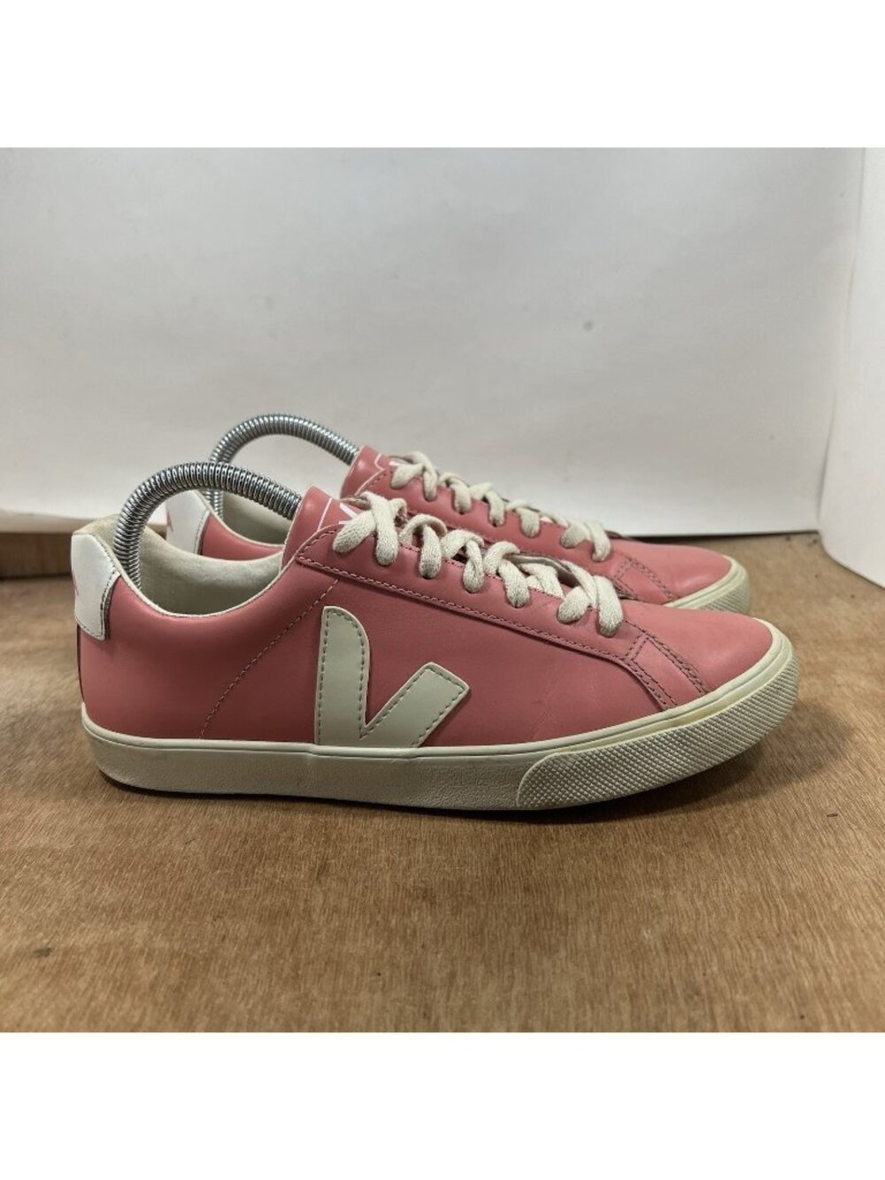 Veja Esplar Women's Size 8 Shoes Pink Leather Sneakers